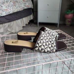 Report Brown and Cream Geometric Slide Sandals